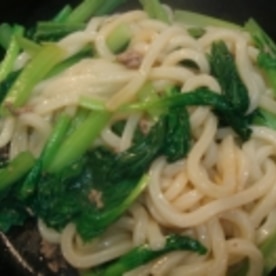 たっぷり小松菜と挽肉の焼うどん 醤油味 レシピ 作り方 By Pchan2 楽天レシピ たっぷり小松菜と挽肉の焼うどん 醤油味 レシピ 作り方 By Pchan2 楽天レシピ